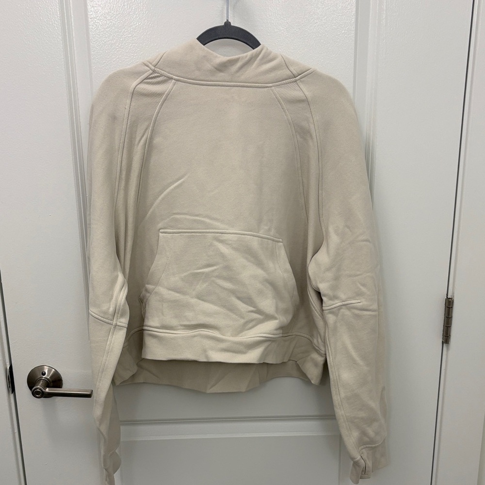 Lululemon Athletica Beige Pullover